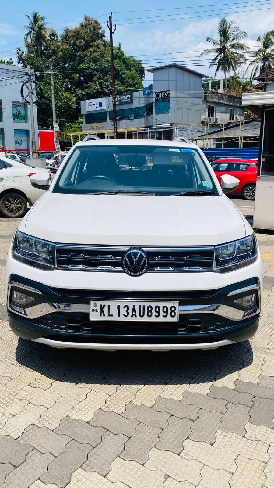 Volkswagen Taigun(2021-2023) Highline 1.0 Tsi At